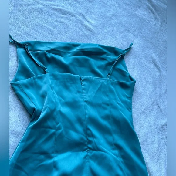 UO Mallory Cowl-Neck Slip Dress - Picture 6 of 7